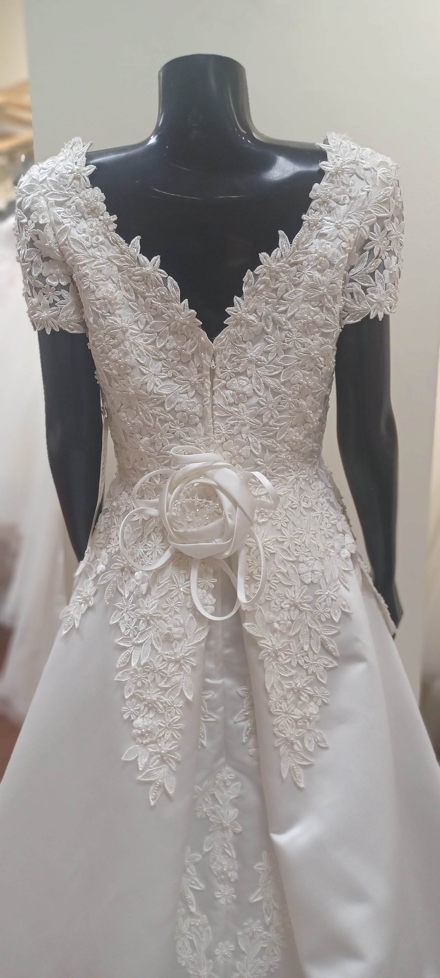 2205 - Morilee wedding gown