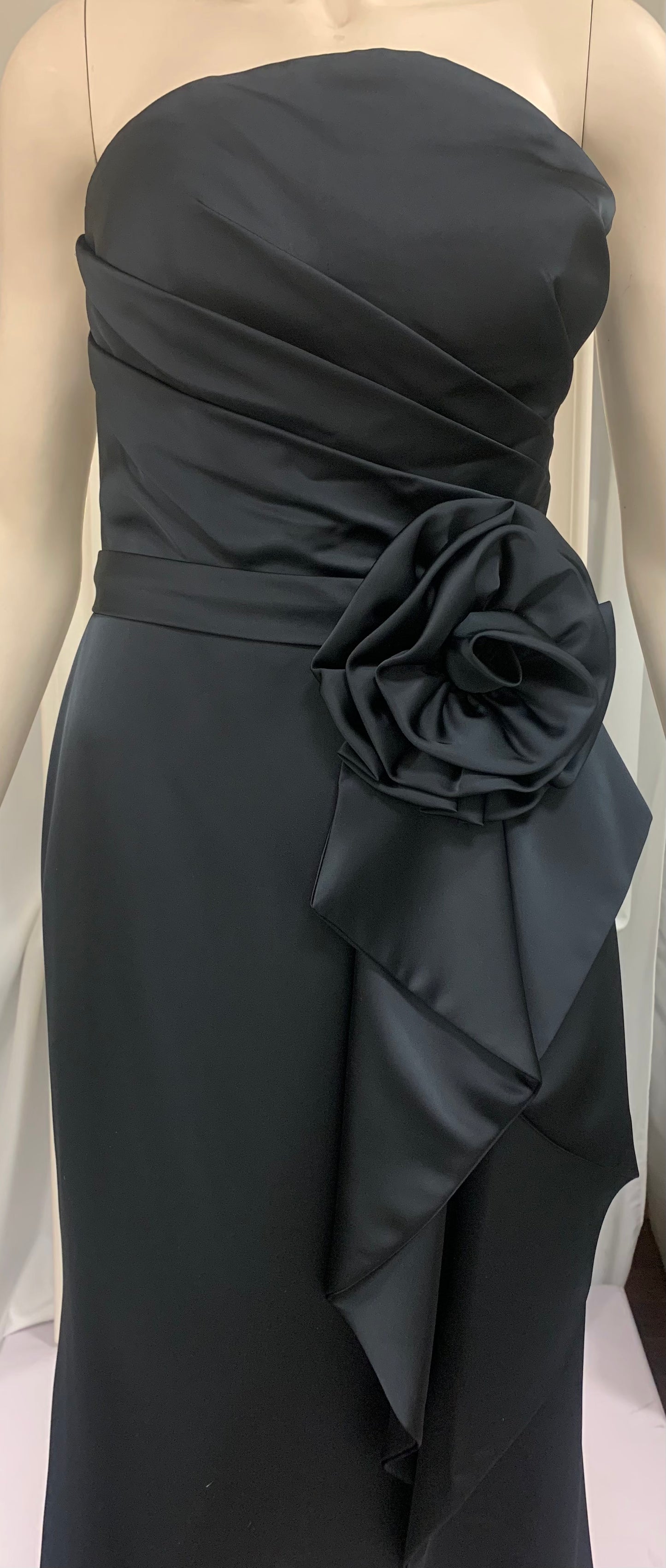 232E1308- Black satin Gown