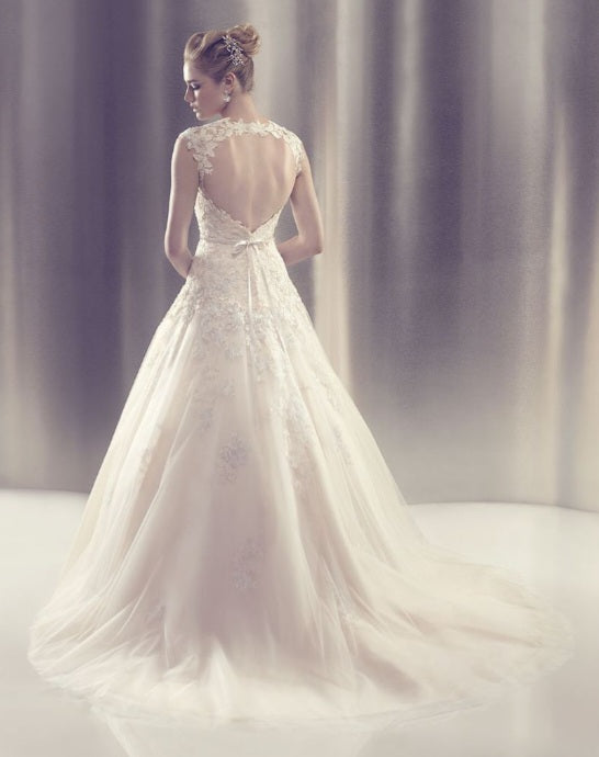 Casablanca Bridals-Amare Couture-B085