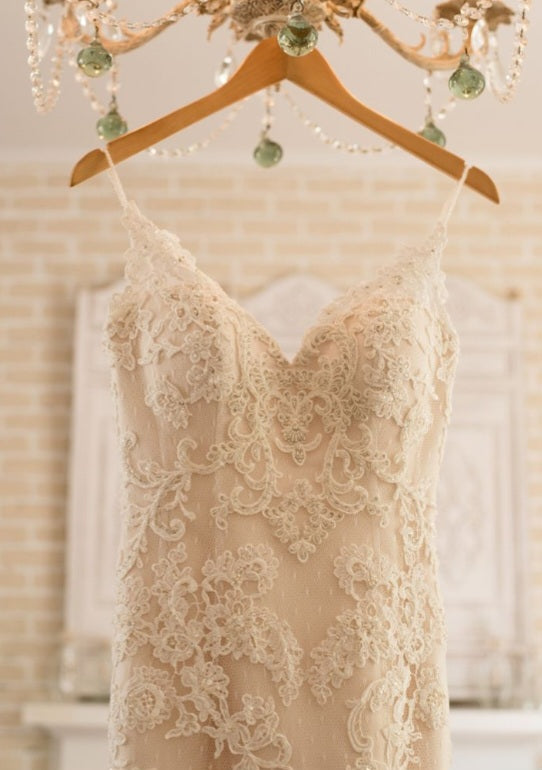 Casablanca Bridals - 1975