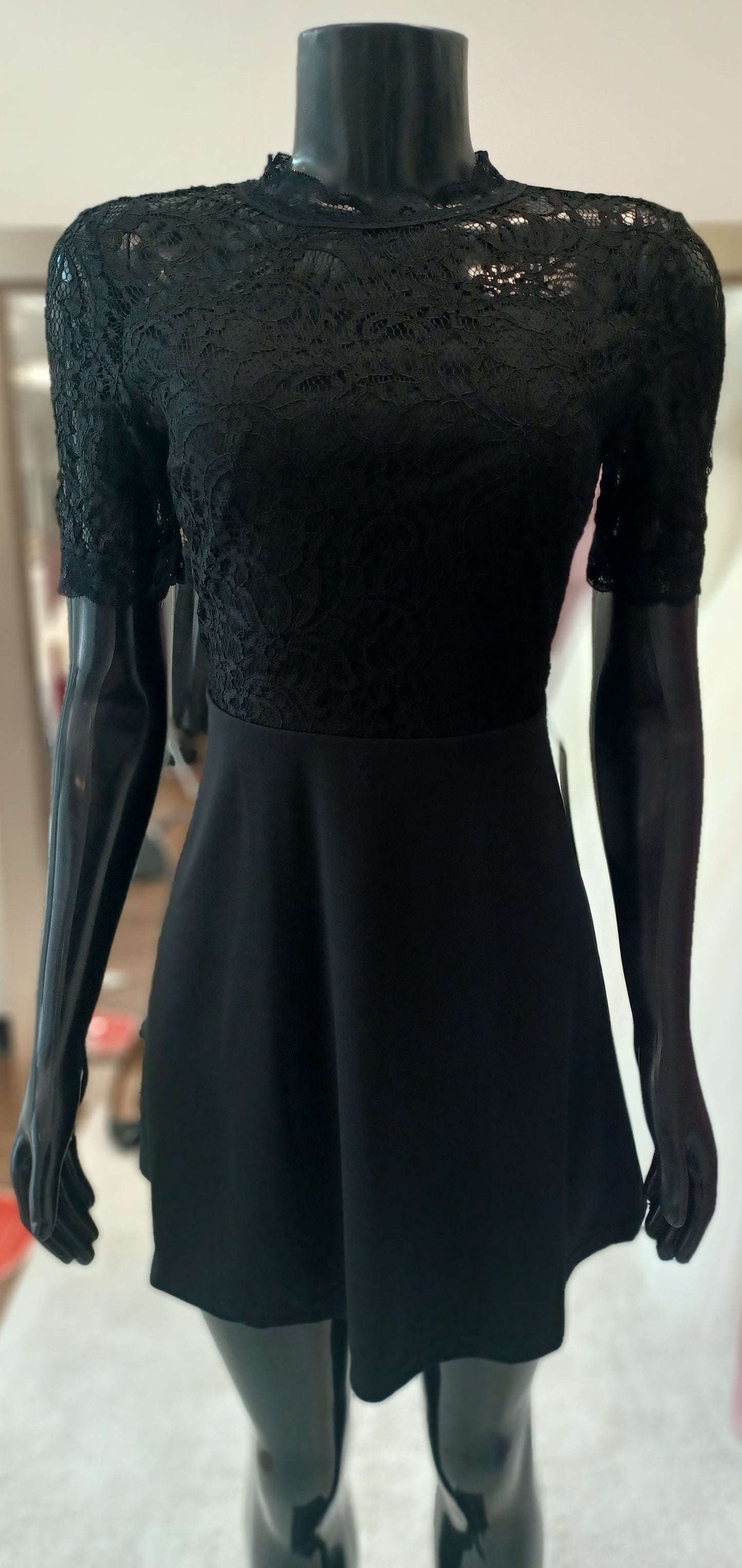 LBD007- Short Sleeve Lace Mini Dress with Keyhole  Open Back