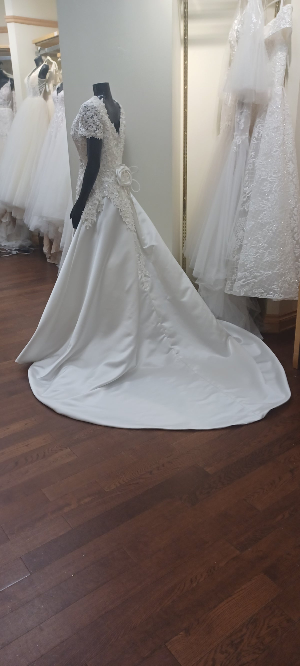 2205 - Morilee wedding gown