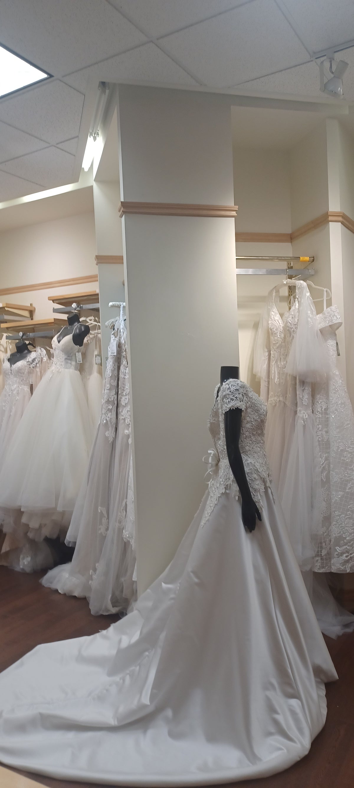 2205 - Morilee wedding gown